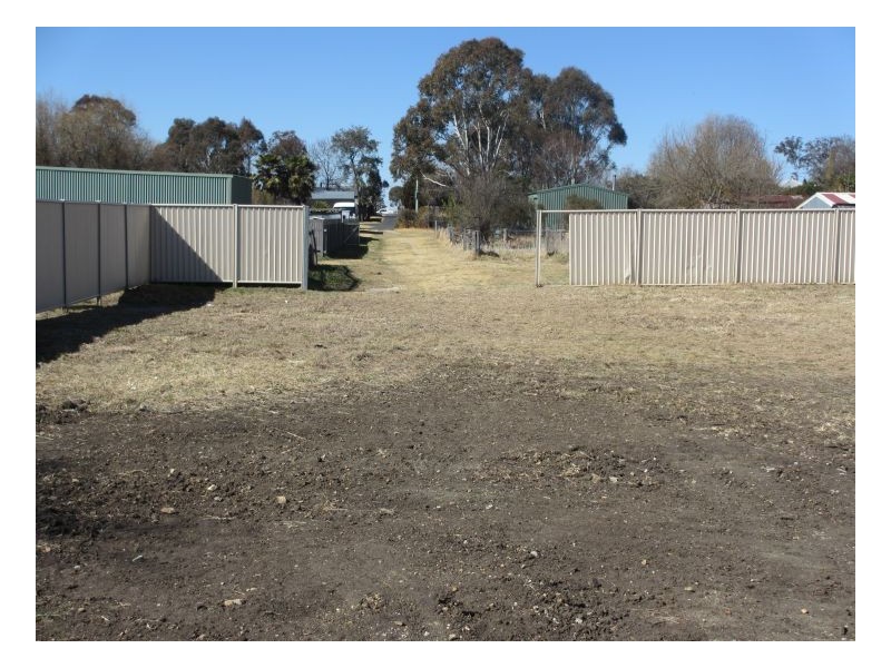 24 Rusden Court, Armidale NSW 2350