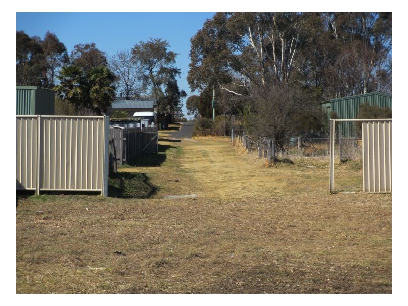 24 Rusden Court, Armidale NSW 2350