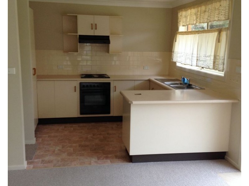 3/87 Queen Elizabeth Drive, Armidale NSW 2350