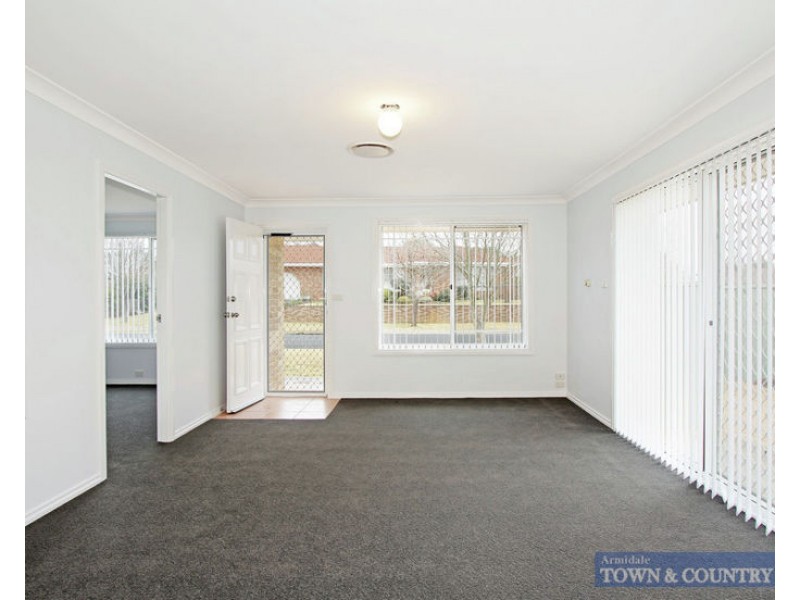 13a Grills Place, Armidale NSW 2350