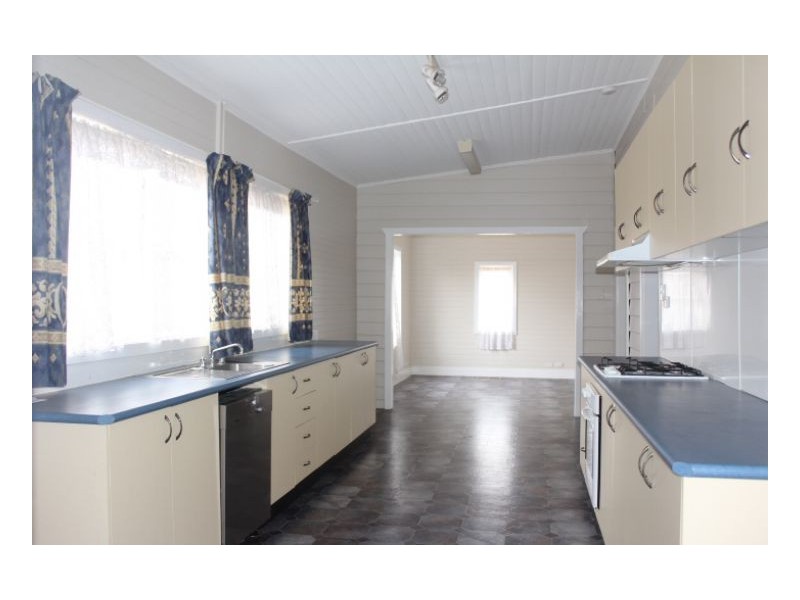 6 Marshall Avenue, Armidale NSW 2350