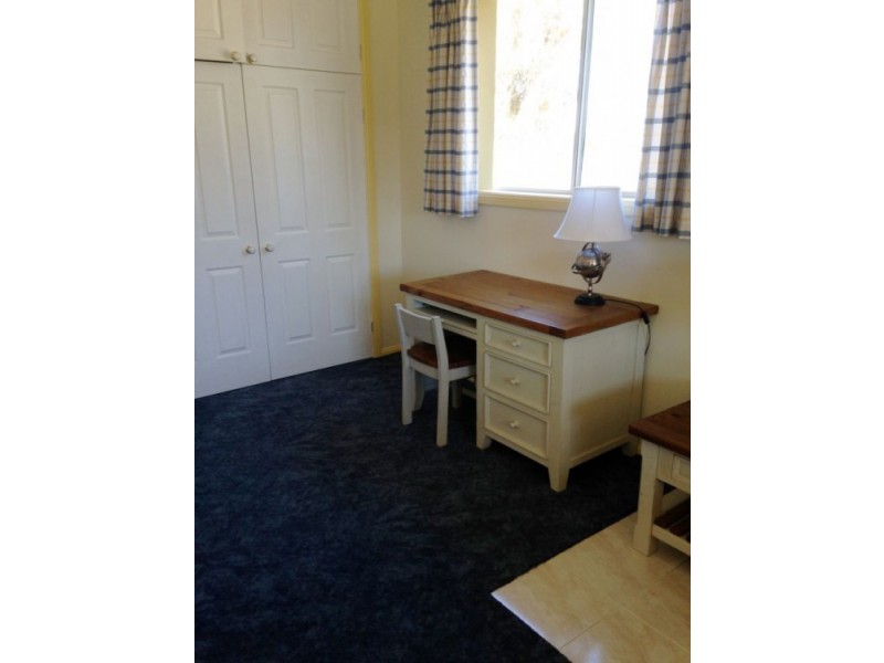 220 Tiverton Road, Armidale NSW 2350