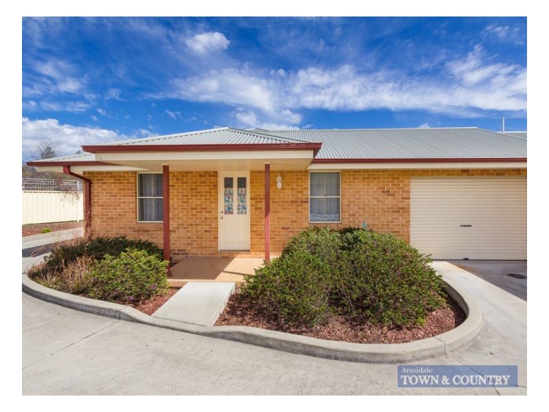 3/6 Speare Avenue, Armidale NSW 2350