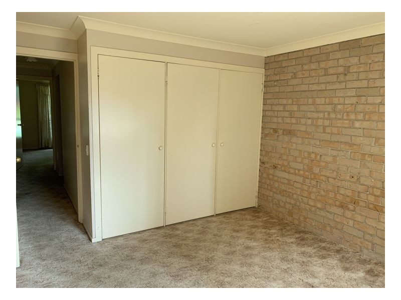 2/20 White Avenue, Armidale NSW 2350