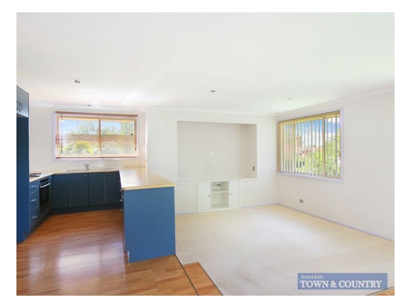 11 Reginald Avenue, Armidale NSW 2350