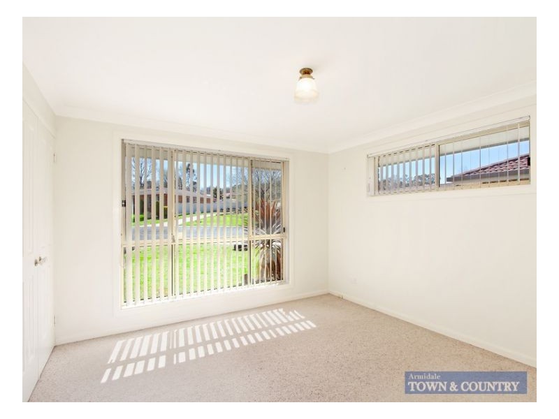 8 Chandler Close, Armidale NSW 2350