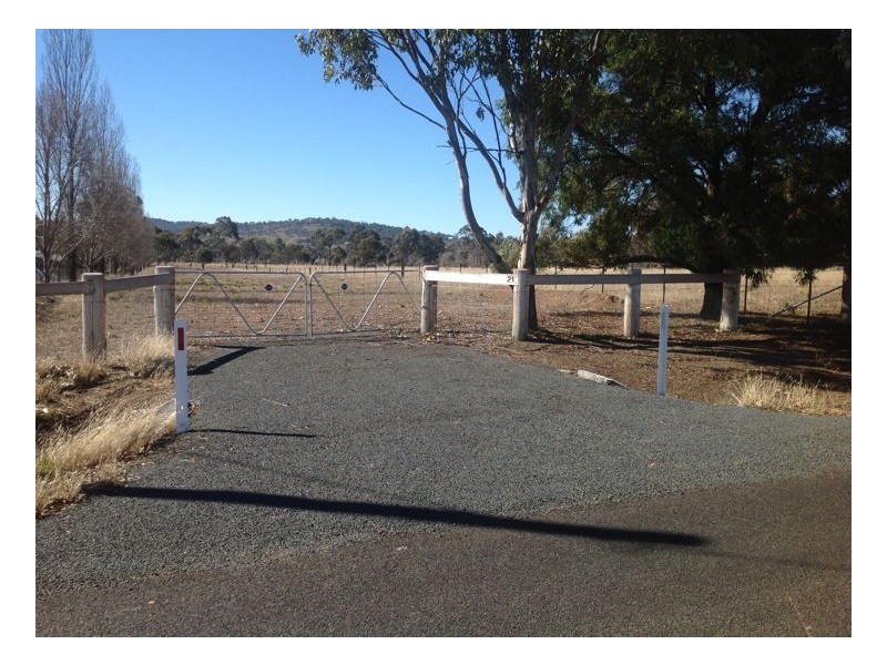 21 Beethoven Lane, Armidale NSW 2350