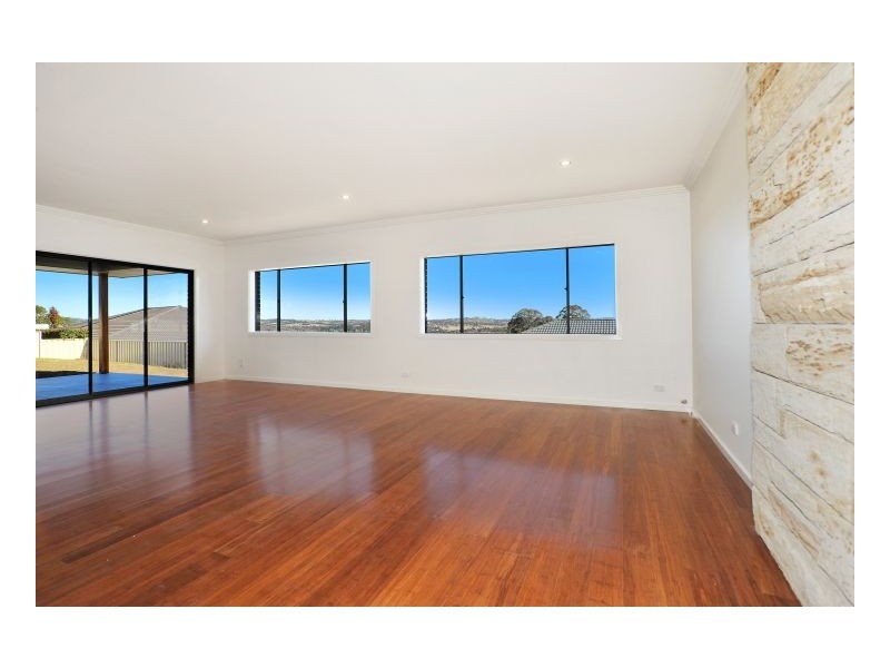 8 Grandview Crescent, Armidale NSW 2350
