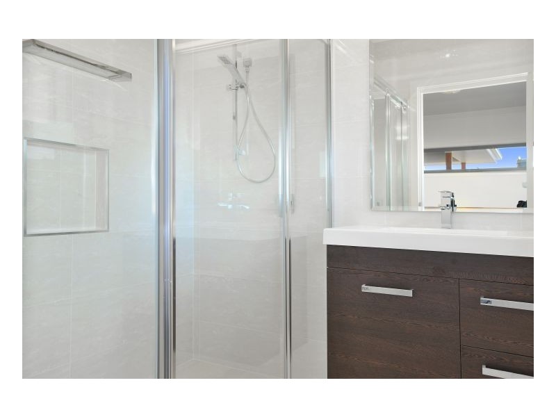 8 Grandview Crescent, Armidale NSW 2350