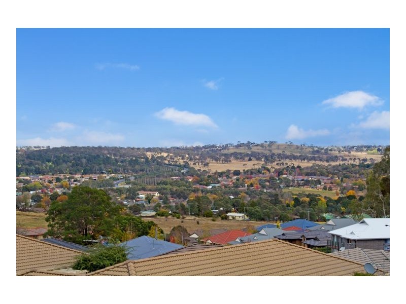 8 Grandview Crescent, Armidale NSW 2350
