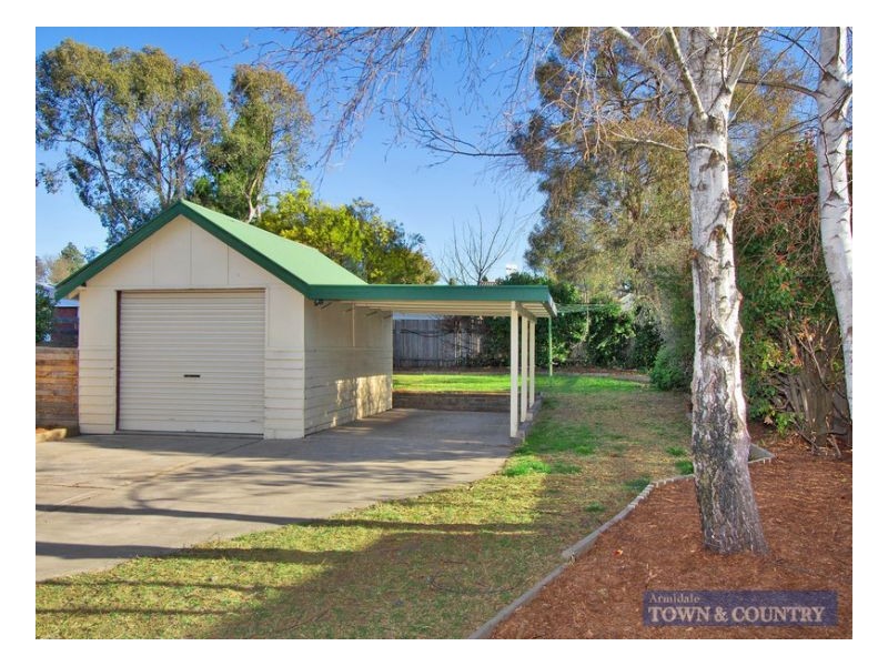 232 Dumaresq Street, Armidale NSW 2350