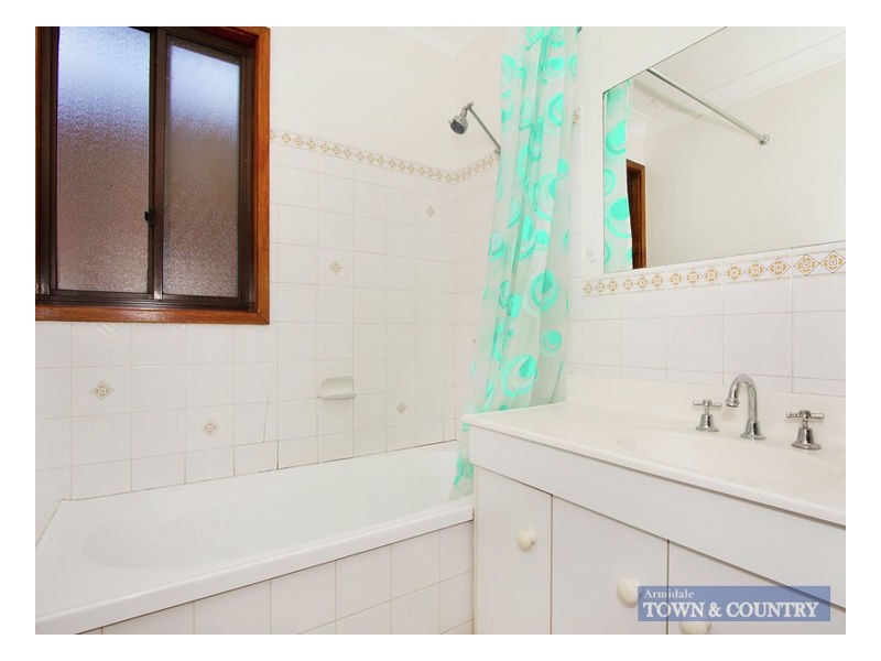 20 Trim Street, Armidale NSW 2350