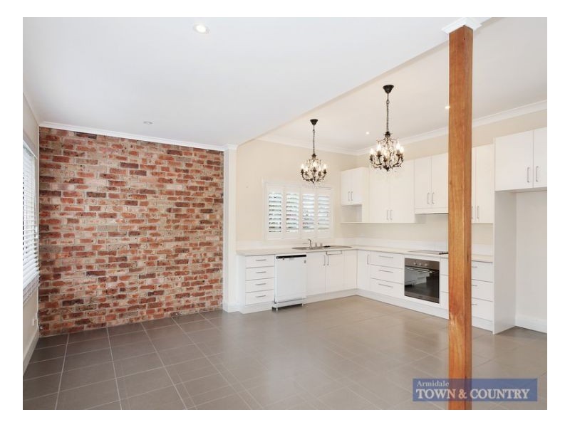 143 Donnelly Street, Armidale NSW 2350