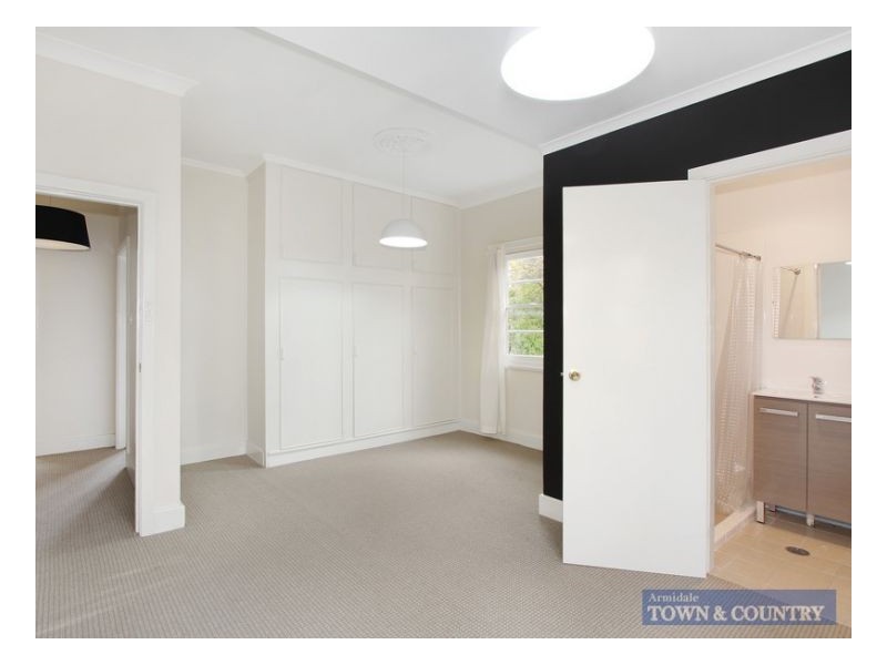 143 Donnelly Street, Armidale NSW 2350