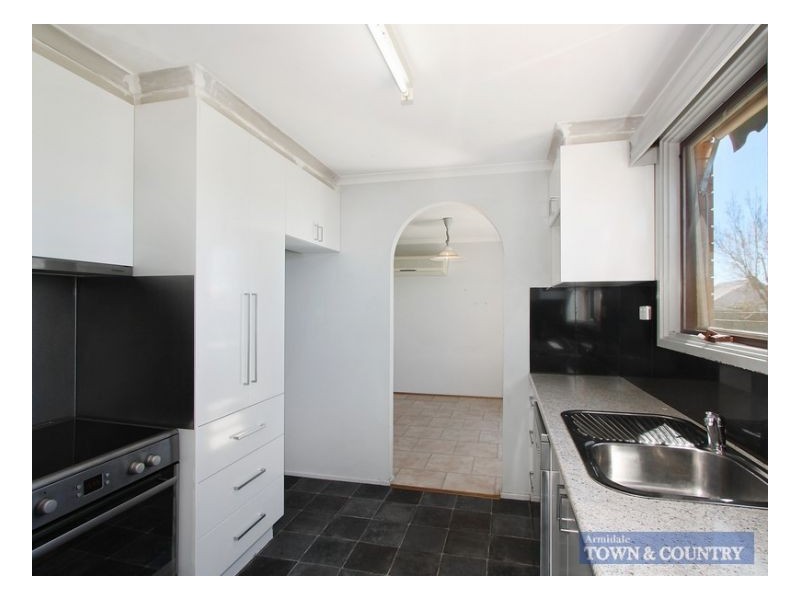 13 Brewery Lane, Armidale NSW 2350