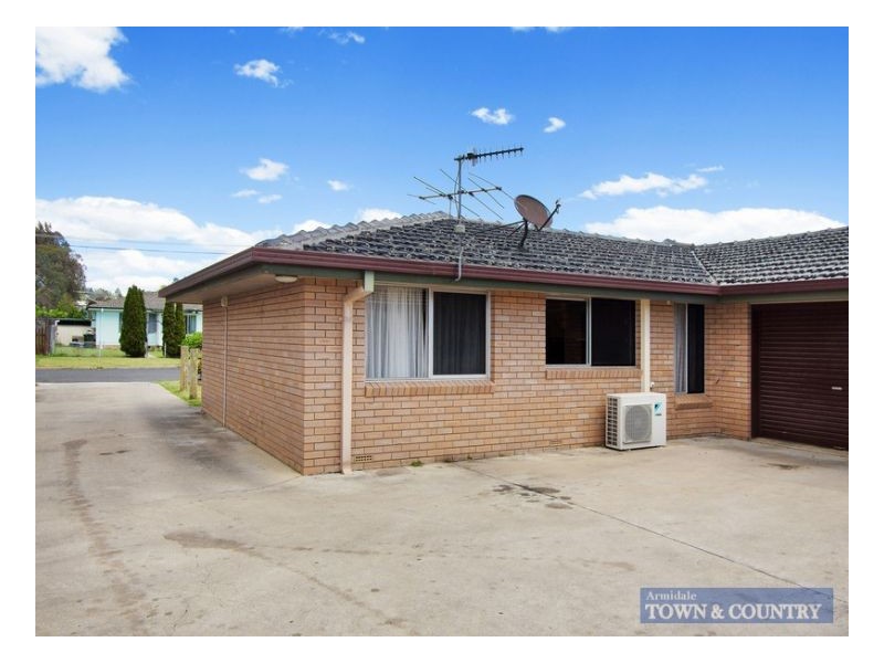 297 Rusden Street, Armidale NSW 2350