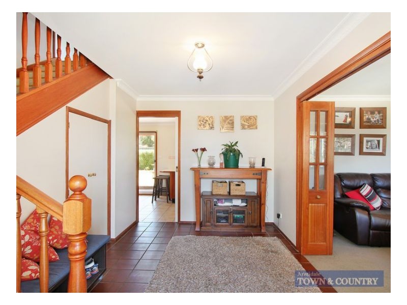 5 Eulahbar Crescent, Armidale NSW 2350