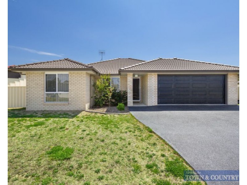 7 Somerville Close, Armidale NSW 2350