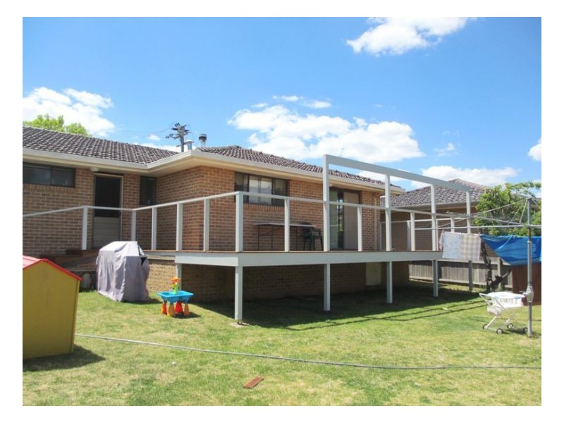 8 Watson Avenue, Armidale NSW 2350