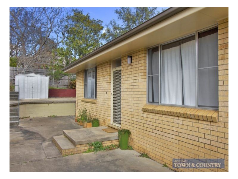 2/9 St Andrews Avenue, Armidale NSW 2350