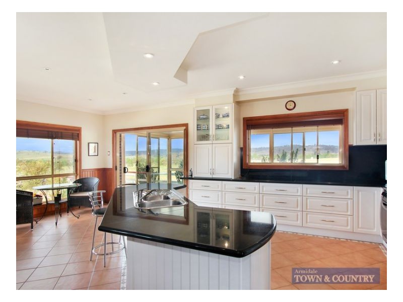 41 McCannas Road, Armidale NSW 2350