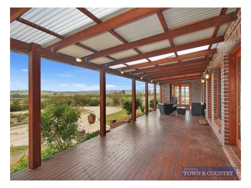 41 McCannas Road, Armidale NSW 2350