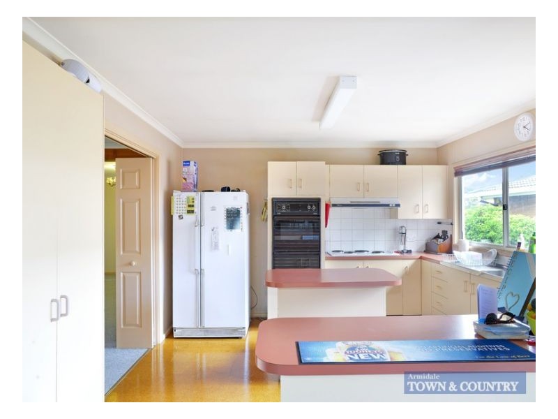 22 James Avenue, Armidale NSW 2350