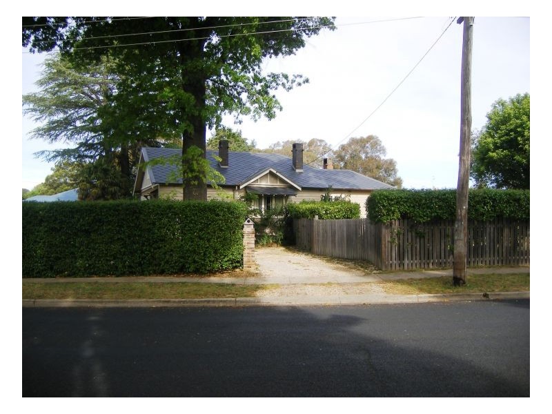 189 Kennedy St, Armidale NSW 2350