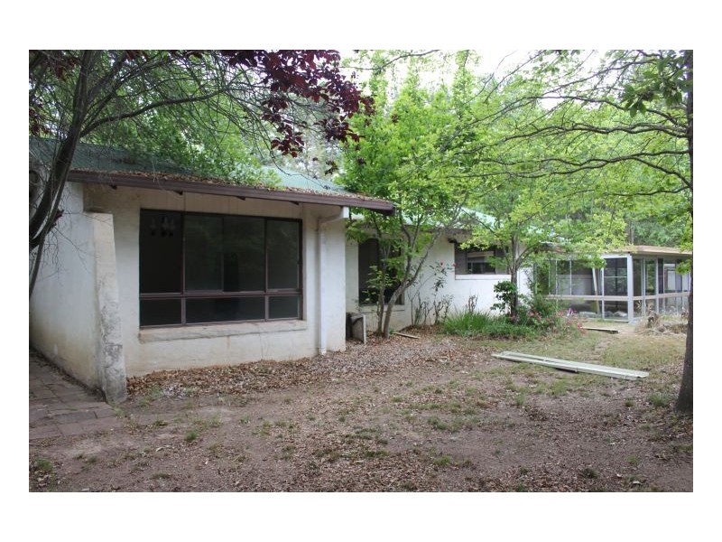 Hillview Lodge 2 Pine Avenue, Arding NSW 2358