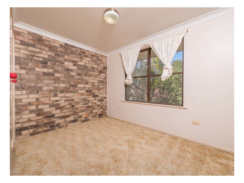11 Kathleen Crescent, Armidale NSW 2350