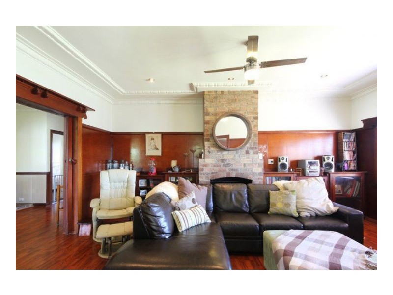 2 Rockvale Road, Armidale NSW 2350