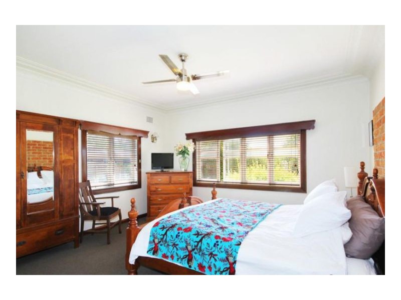 2 Rockvale Road, Armidale NSW 2350