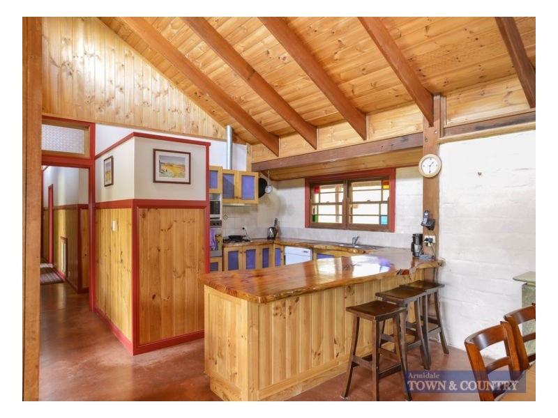 21 Roseneath Lane, Armidale NSW 2350