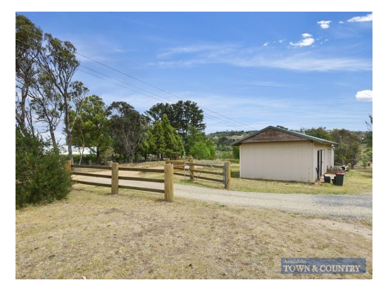 21 Roseneath Lane, Armidale NSW 2350