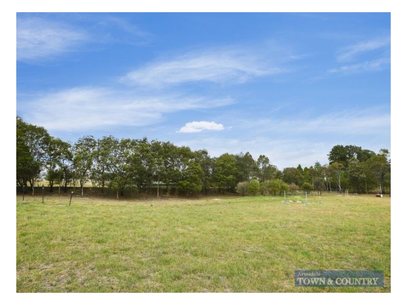 21 Roseneath Lane, Armidale NSW 2350