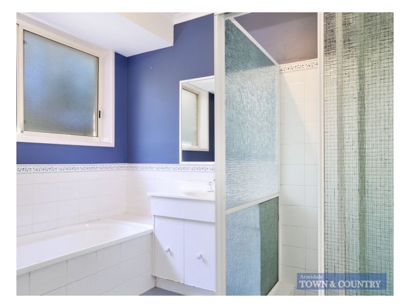 1a Belinda Place, Armidale NSW 2350