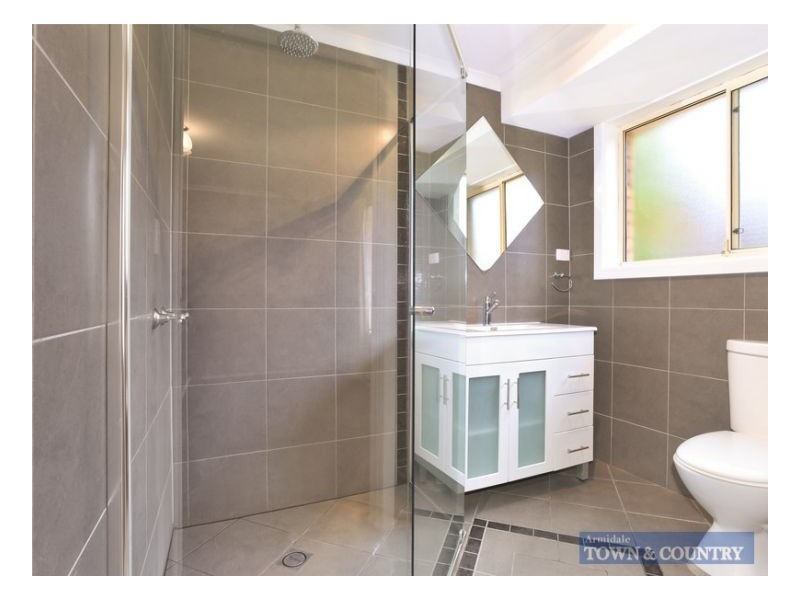 1a Belinda Place, Armidale NSW 2350