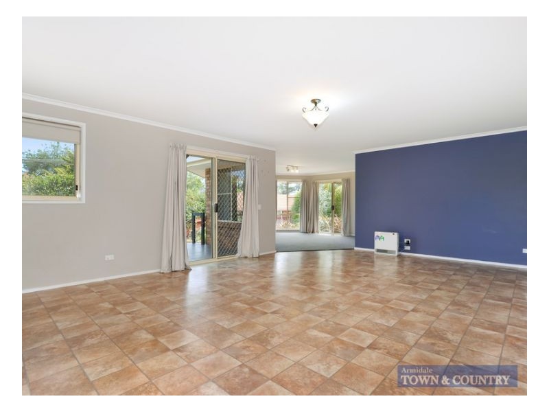 1a Belinda Place, Armidale NSW 2350