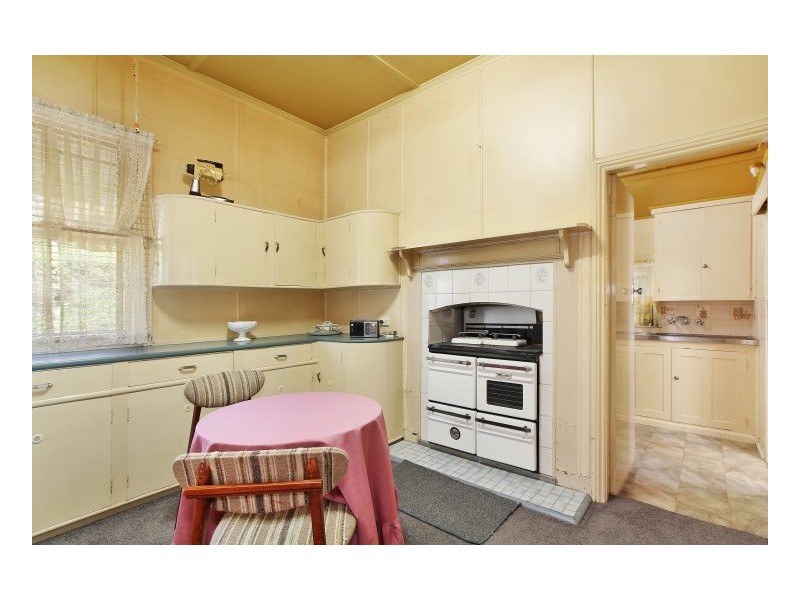 176 Marsh Street, Armidale NSW 2350