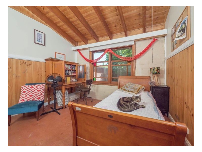 21 Roseneath Lane, Armidale NSW 2350