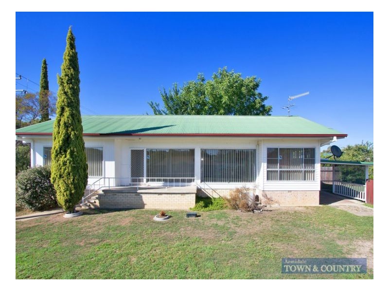 88 Niagara Street, Armidale NSW 2350