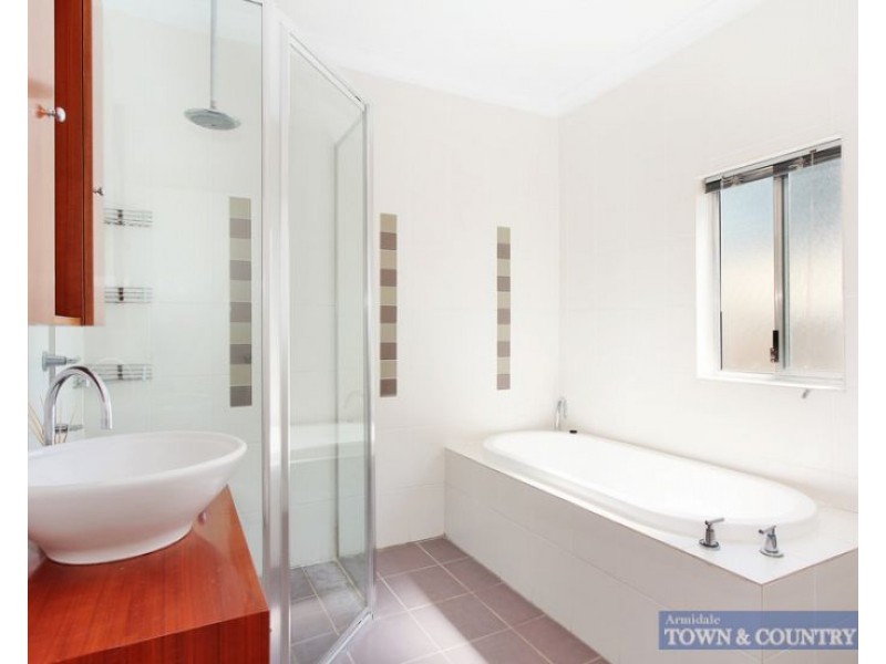 8 Rockvale Road, Armidale NSW 2350