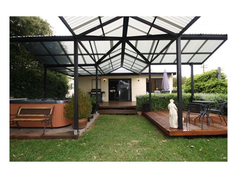 95 Ollera Street, Guyra NSW 2365