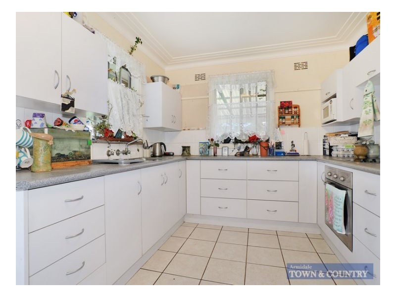 94 Uralla Road, Armidale NSW 2350