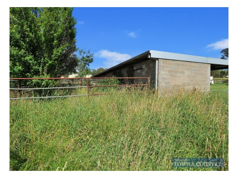 94 Uralla Road, Armidale NSW 2350