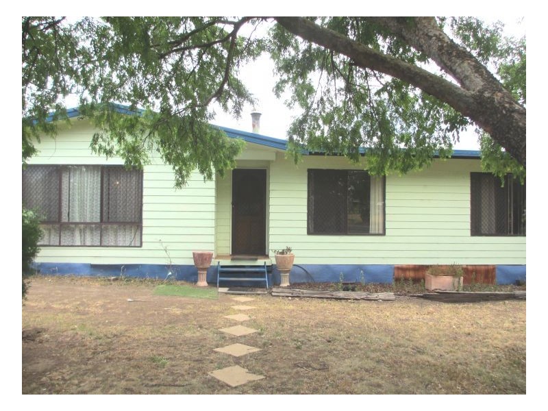27 Grafton Road, Armidale NSW 2350