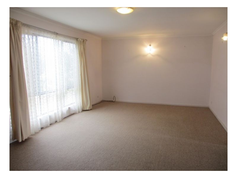 27 Grafton Road, Armidale NSW 2350