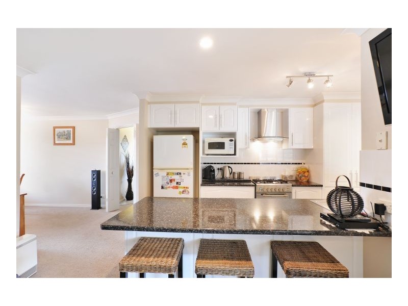 17 Macdonald Drive, Armidale NSW 2350