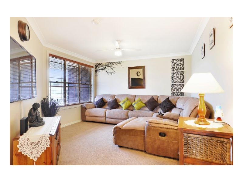 17 Macdonald Drive, Armidale NSW 2350