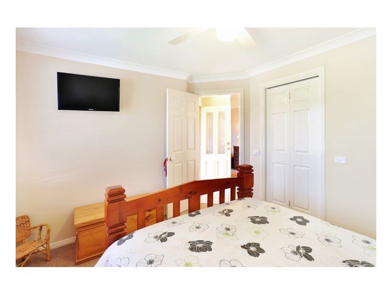 17 Macdonald Drive, Armidale NSW 2350